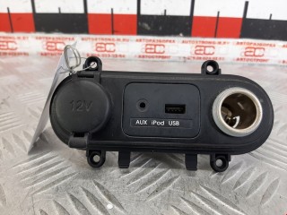 Разъем AUX / USB, ориг. номер 13318777, B2506605150, Chevrolet Cruze 2012-2016