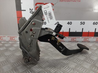 Педаль тормоза, ориг. номер 46501AV60B, Nissan Primera 2001-2008