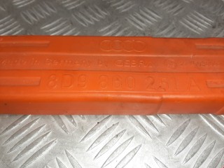 Знак аварийной остановки, ориг. номер 8D9860251A, 8K0860251B, Volkswagen Golf 1997-2006
