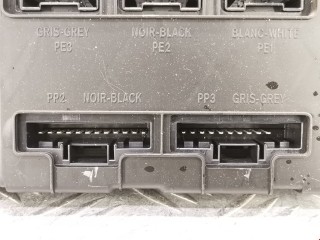 Блок комфорта, ориг. номер 8200780030, S113400250, Renault Scenic 2003-2006