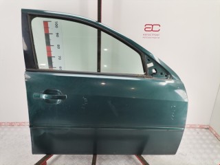 Дверь передняя правая Ford Mondeo 2000-2003