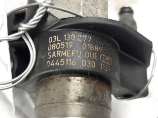 Форсунка, ориг. номер 0445116030, 03L130277, Volkswagen Passat 2005-2010