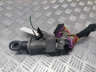 Замок зажигания, ориг. номер 4B0905851, 4B0905851A, Volkswagen Passat 1988-1997