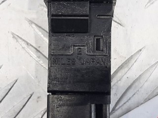 Кнопка противотуманных фар, ориг. номер 2537080N00, Nissan Primera 1990-1997