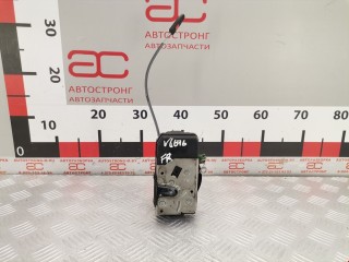 Замок двери передней правой Opel Zafira 2003-2006