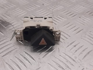 Кнопка аварийной сигнализации Ford Focus 2001-2005