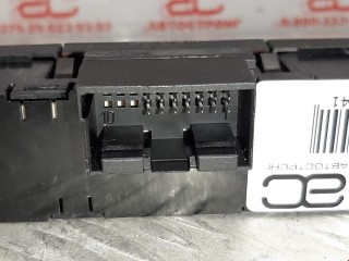 Кнопка аварийной сигнализации, ориг. номер 6J0927137T, Seat Ibiza 2008-2012