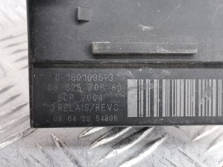 Блок реле, ориг. номер 9662570880, 6500EJ, Peugeot 308 2007-2011