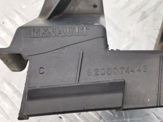 Кронштейн крепления бампера заднего, ориг. номер 8200074445, Renault Megane 1999-2003
