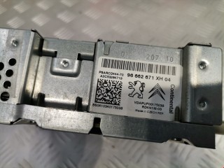 Магнитола, ориг. номер 16077683XH, 96662671XN, Peugeot 308 2007-2011