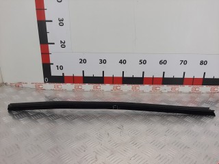 Молдинг стекла двери наружный, ориг. номер 3B0837471C, Volkswagen Passat 2000-2005