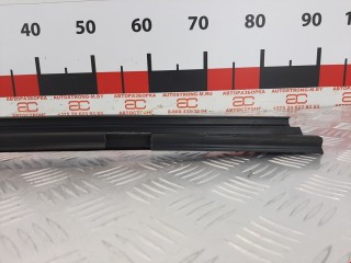 Молдинг стекла двери наружный, ориг. номер 3B0837471C, Volkswagen Passat 2000-2005