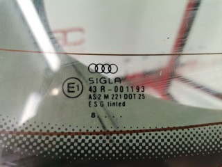 Крышка багажника (дверь 3-5), ориг. номер 8D9827023S, Audi A4 1994-1999