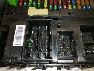 Блок предохранителей, ориг. номер EG9Z15604H, DG9T15604DL, Ford Fusion 2005-2012