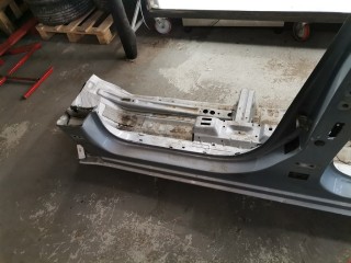 Часть кузова (вырезанный элемент), ориг. номер 13439325, 39200152, Opel Zafira 2008-2014