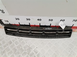 Заглушка (решетка) в бампер, ориг. номер 1J0853677D, 1J0853677, Volkswagen Golf 1991-2000