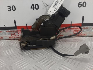 Замок двери передней правой, ориг. номер 6903060051, Toyota Land Cruiser Prado 1996-1999