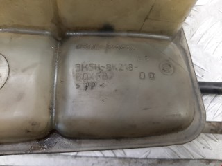 Бачок расширительный, ориг. номер 3M5H8K218, Y64215350B, Mazda 3 1999-2005
