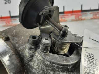 Заслонка дроссельная, ориг. номер 9129990, 9194534, Opel Omega 1994-1999