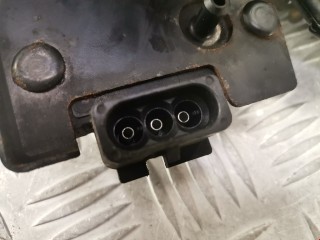 Корпус воздушного фильтра, ориг. номер 7700852517, Renault Safrane 1992-1996
