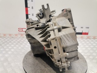 КПП механическая (МКПП) 6-ступенчатая, ориг. номер F40, 55577508, Opel Insignia 2008-2013