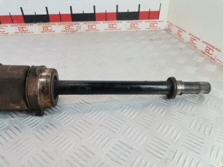 Полуось передняя правая (приводной вал, ШРУС), ориг. номер 39100BU100, Nissan Almera Tino 2000-2003