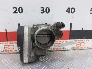 Заслонка дроссельная Volkswagen Passat 2000-2005