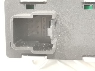 Кнопка аварийной сигнализации, ориг. номер 2M5T13A350AA, Ford Focus 2001-2005