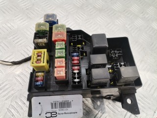 Блок реле, ориг. номер MR472272, MR472271, Mitsubishi Carisma 1999-2004