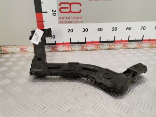 Кронштейн крепления бампера заднего, ориг. номер 7N0807376, 7N0807394A, Volkswagen Sharan 2010-2015