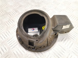 Лючок топливного бака, ориг. номер 9807206080, 9673905980, Peugeot 208 2012-2016