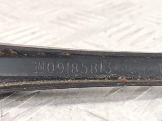 Щеткодержатель (поводок стеклоочистителя, дворник), ориг. номер 2S6117526BB, Ford Fiesta 1999-2002