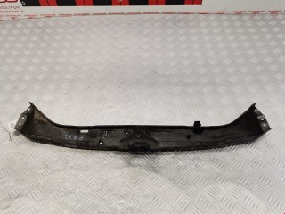 Рамка капота, ориг. номер A2106200172, Mercedes E W210 1995-1999