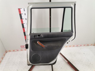 Дверь задняя правая, ориг. номер 1J9833056E, Volkswagen Bora 1998-2005