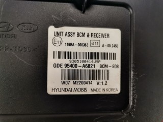 Блок управления центральным замком, ориг. номер 95400-A6821, Hyundai i30 2011-2015