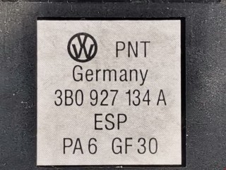 Кнопка антипробуксовочной системы (ABS/ESP), ориг. номер 3B0927134A, Volkswagen Passat 2000-2005