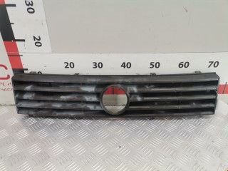 Решетка радиатора, ориг. номер 867853653G, Volkswagen Polo 1981-1990