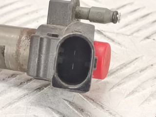 Форсунка, ориг. номер 0445116030, 03L130277, Volkswagen Transporter 2009-2015