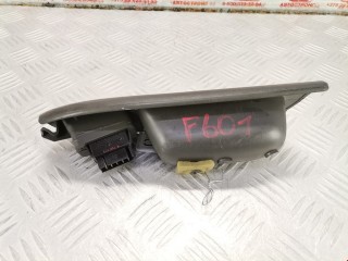 Кнопка стеклоподъемника, ориг. номер 7700838100, Renault Scenic 1999-2003
