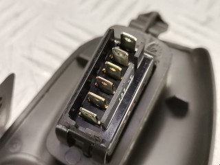 Кнопка стеклоподъемника, ориг. номер 7700838100, Renault Scenic 1999-2003