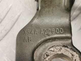 Петля двери передней правой, ориг. номер XS4AA22800AB, 4089737, Ford Focus 2001-2005