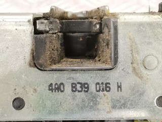Замок двери задней правой, ориг. номер 8D0839016A, Audi A4 1994-1997