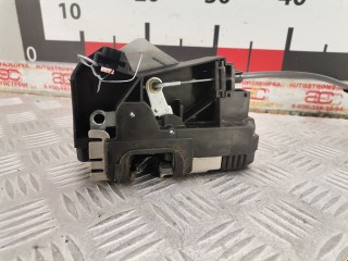 Замок двери передней правой, ориг. номер 24444016, Opel Zafira 1999-2003