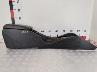 Подлокотник, ориг. номер 92063AC020MU, 92051AC000, Subaru Legacy 1993-1998