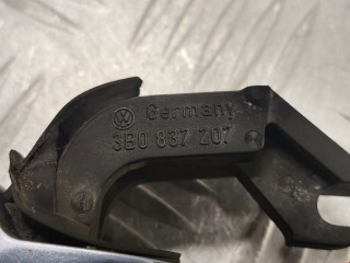 Ручка двери наружная задняя правая, ориг. номер 3B0837207G, Volkswagen Passat 1988-1997