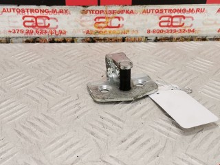 Замок двери передней правой Opel Astra 1998-2009