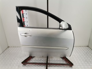 Дверь передняя правая Renault Laguna 2005-2007