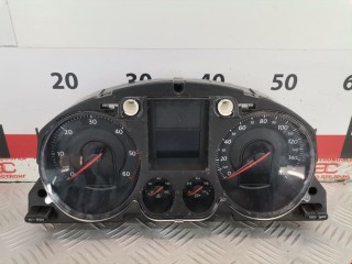 Щиток приборов (приборная панель) Volkswagen Passat 2005-2010