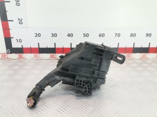 Блок предохранителей Ford Fiesta 2008-2013