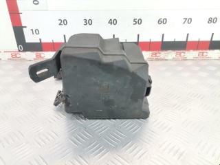 Блок предохранителей, ориг. номер AE8T14A003AA, 8V5114B144BA, Ford Fiesta 2008-2013